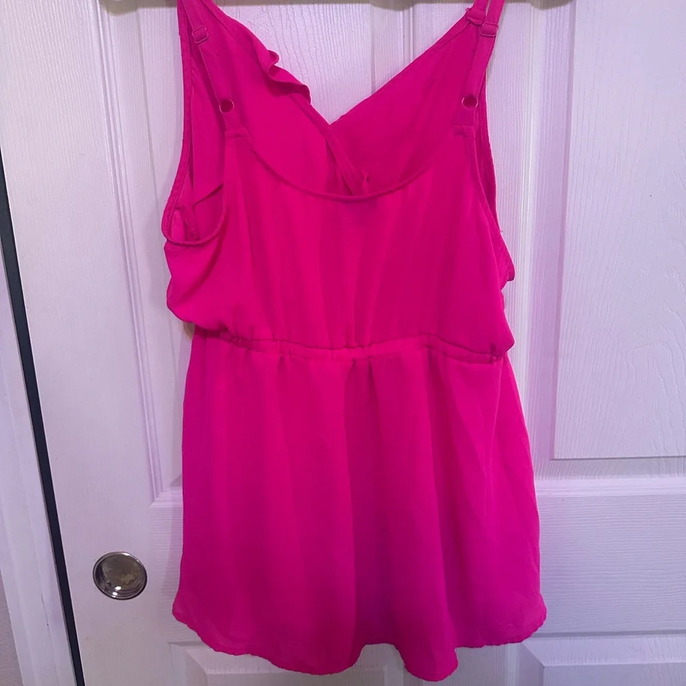 Torrid Fuchsia Ruffle Camisole with tie front detail - Picture 2 of 4